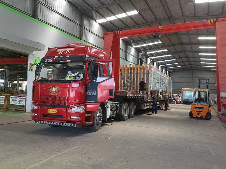 公交站臺(tái)發(fā)貨圖 公交站臺(tái)發(fā)貨圖